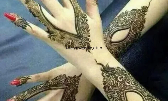 Ruchisha  Mehandi  Artist